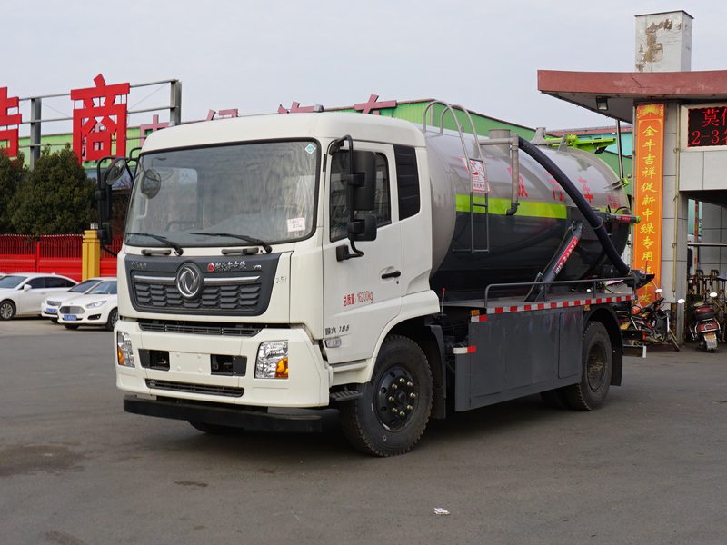 中潔牌XZL5166GXW6型吸污車(chē)